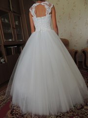 Шикарное свадебное платье Minsk